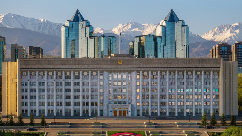 Депутаты готовятся к выбору нового акима Алматы: важный шаг к переменам