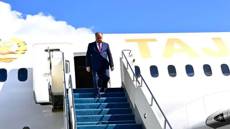 Эмомали Рахмон: новый этап сотрудничества с Казахстаном в Астане