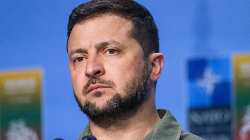 Зеленский анонсировал возможные переговоры с США, Россией и Европой
