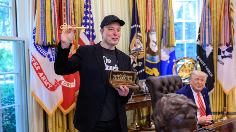 Маск и Трамп: от дружбы к конфликту — как разногласия обострили их отношения
