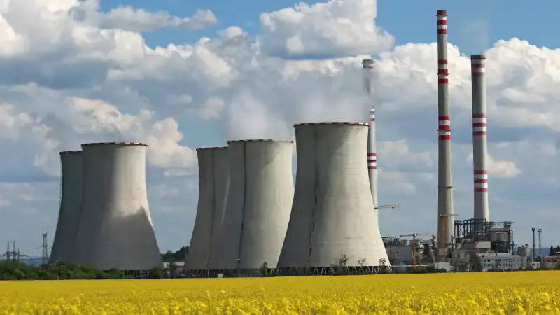 Общественность разделилась: строительство АЭС в Казахстане вызывает как надежды, так и опасения {city2}