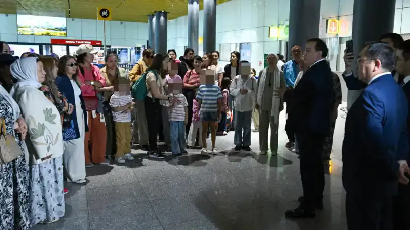 Казахстанцы покидают Иран: как конфликт на Ближнем Востоке меняет судьбы соотечественников {city2}