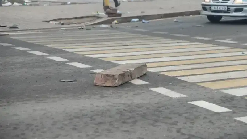 Временное закрытие участка проспекта Абылай хана в Астане: работы по обновлению дорожного покрытия {city2}