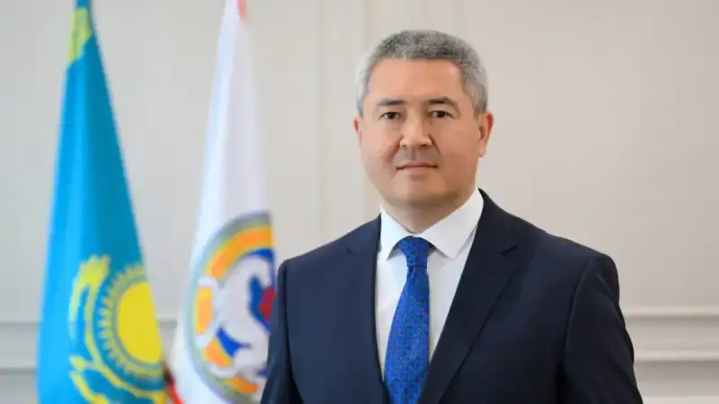 Аким Алматы назначил нового руководителя аппарата: кто стал ключевым помощником в управлении городом? {city2}