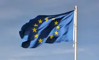 Срыв энергетической стратегии ЕС: Венгрия и Словакия блокируют отказ от российских ресурсов, ставя под угрозу устойчивость всего блока