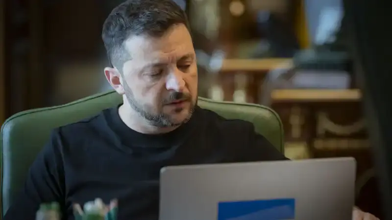 Зеленский и Алиев: укрепление украинско-азербайджанских связей на фоне напряженности с Россией {city2}