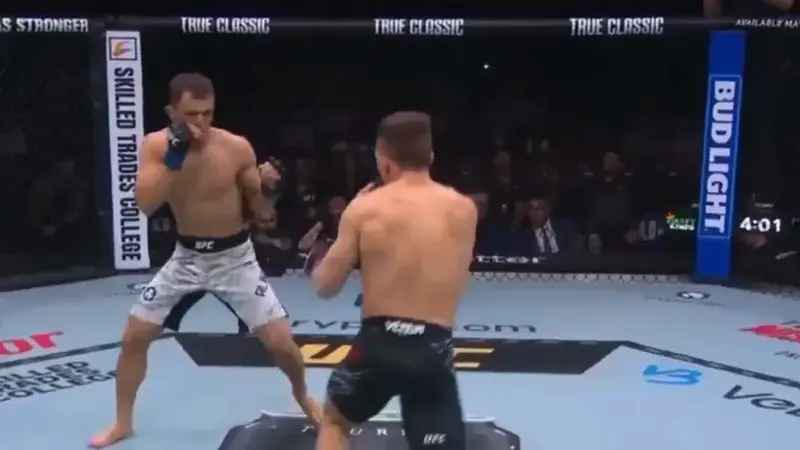 Казахстанский боец легчайшего веса UFC Бекзат Алмахан объявил о своем следующем поединке против испанского файтера Александра Топурии. Бой обещает быть захватывающим, учитывая репутацию обоих спортсменов на ринге. {city2}