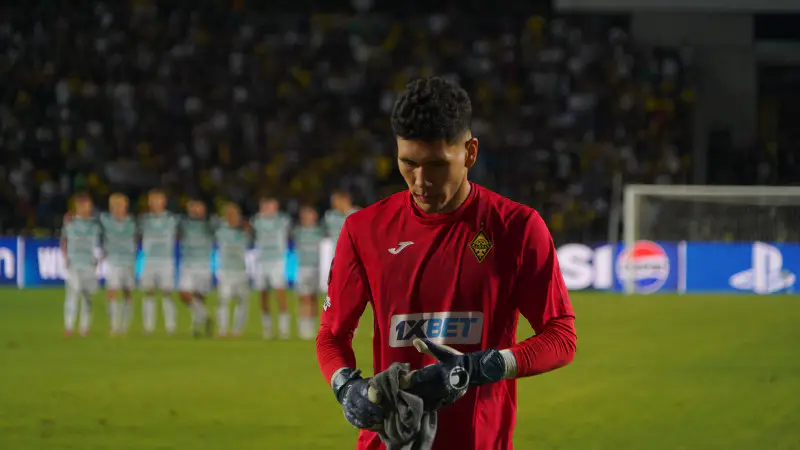 Анарбеков: ЛЧ вдохновил на возвращение в сборную Казахстана {city2}