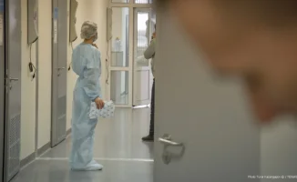 Больницы на грани банкротства: Казахстанцы лечатся в кредит, пока правительство плетет паутину долгов