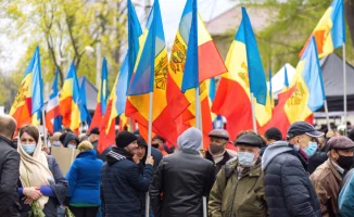 Молдова на распутье: выборы в парламент — мост к Европе или тропа в объятия России?
