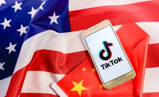 Трамп разрешил американцам 'покупать' TikTok: что дальше?