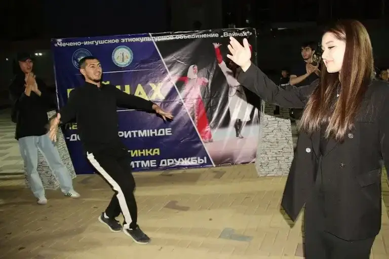 В Кызылорде прошёл праздник «Лезгинка – в ритме дружбы» на площади Арбат {city2}