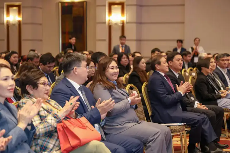 В Астане прошел VII Международный форум по энергосбережению, поднимающий вопросы устойчивого развития и современных технологий в энергетике. {city2}