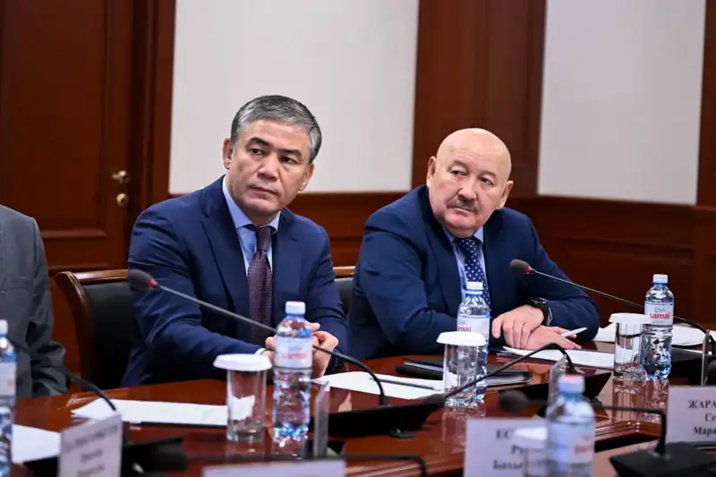 Введение системы KPI для оценки руководителей спортивных федераций вызвало обсуждение среди общественных деятелей {city2}