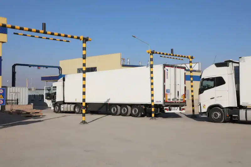 Обсуждение мер по улучшению работы таможенных постов на границе Казахстана и Узбекистана для предотвращения коррупции {city2}