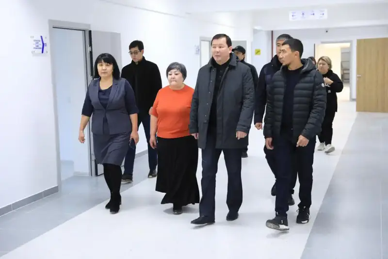 В Актобе распахнули двери нового корпуса для особенных детей, открывая мир знаний на 150 мест {city2}