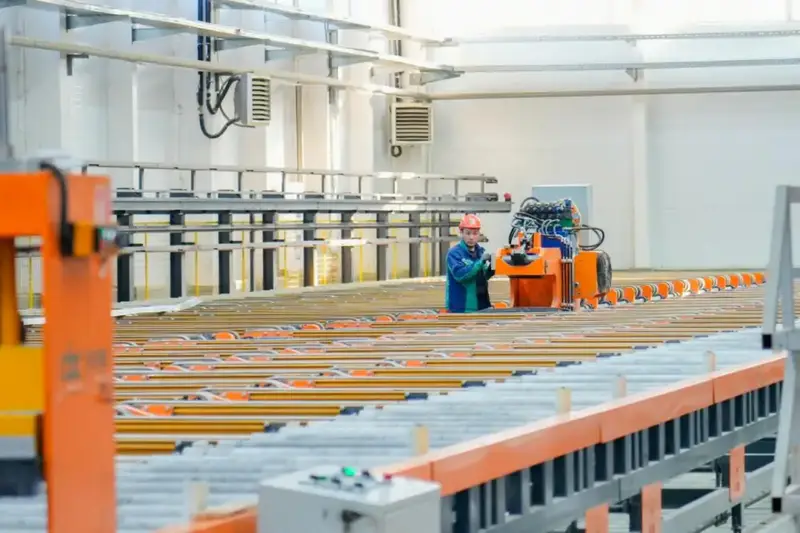 Форум молодежи в Астане: возможности карьерного роста в сфере технологий и производства {city2}