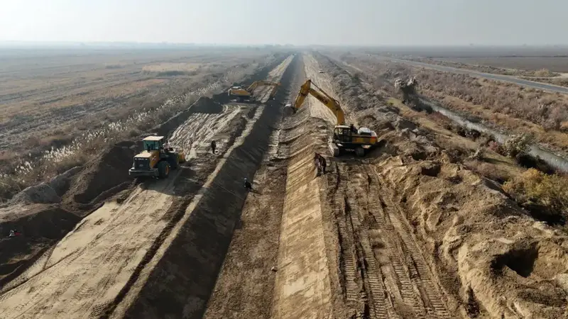 Масштабная модернизация: работы по бетонированию более 62 км земляных каналов ведутся в Туркестанской области (7)