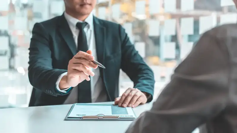 Кто из юристов пройдет тест на правовую живучесть? {city2}