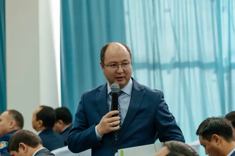 Серик Шапкенов встретился с жителями Макатского района (7)