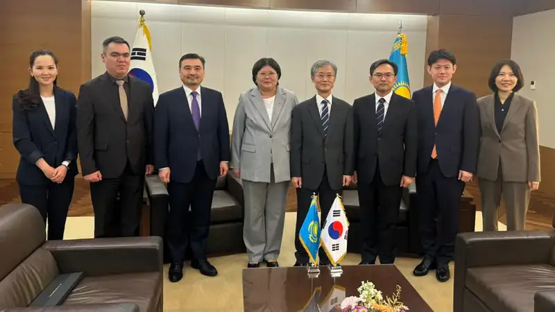 Председатель Конституционного Суда Казахстана встретилась с Председателем Верховного Суда Республики Корея (2)