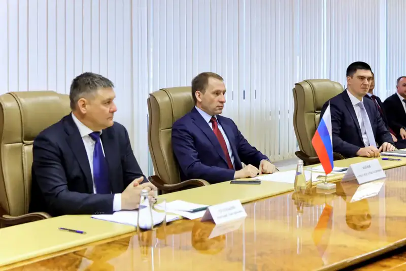 Подписан план мероприятий по ввозу и адаптации амурских тигров в Казахстане (2)