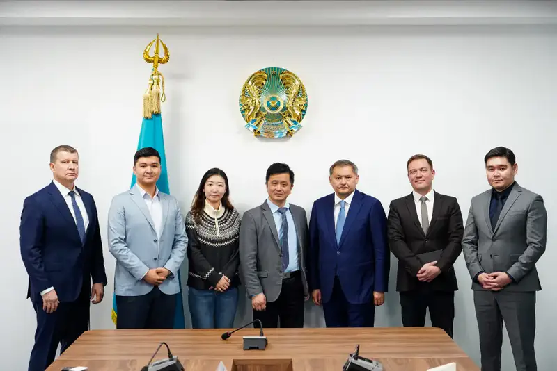 Сотрудничество Казахстана с китайской компанией IIMT открывает новые горизонты в области робототехники {city2}