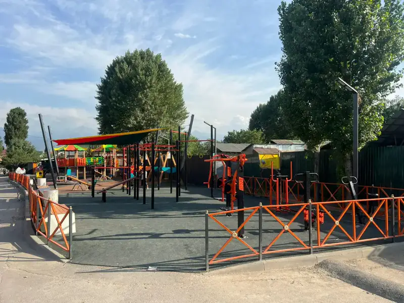 Алатауский район: уютные дворы и оживленные улицы! {city2}