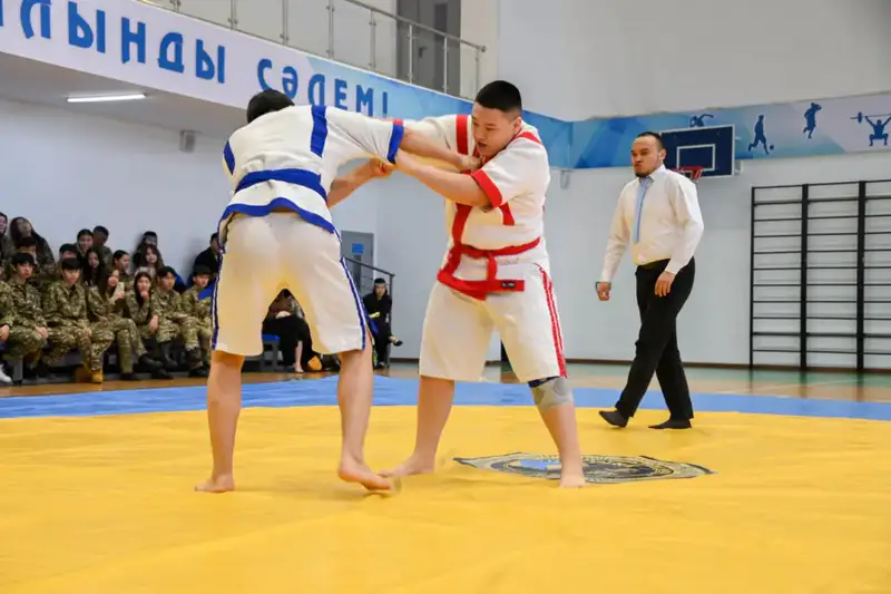 В Астане определили победителя «Жас сарбаз барысы» среди учащихся школ и колледжей (6)