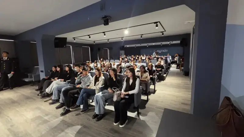 Цифровая безопасность: как защитить себя в сети? {city2}