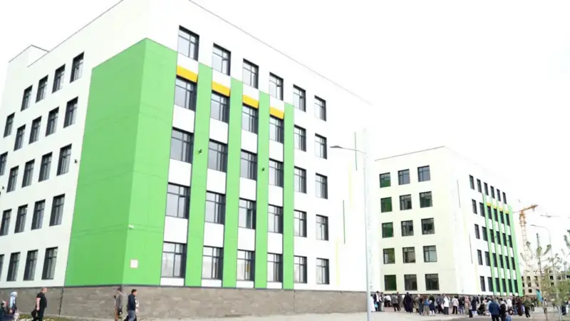 «Келешек мектептері»: Астана как кузница будущих гениев, где STEM, робототехника и искусство сливаются в едином образовательном потоке {city2}