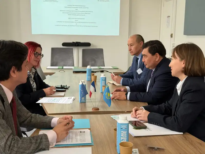 Агентство по делам государственной службы и Французский Национальный институт государственной службы подписали Декларацию о намерениях по развитию сотрудничества (2)