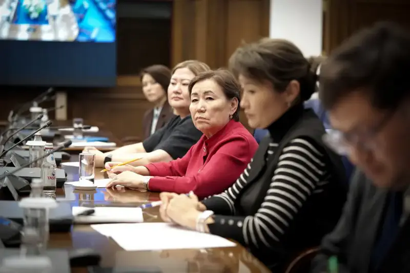 Подведены итоги работы Общественного совета при Министерстве просвещения РК {city2}