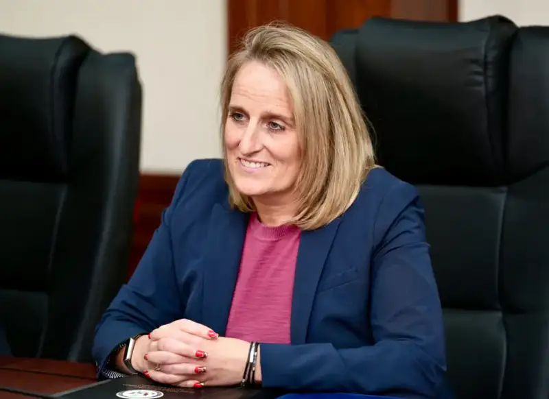 Сотрудничество в энергетическом секторе: встреча вице-министра Казахстана с временной поверенной США {city2}