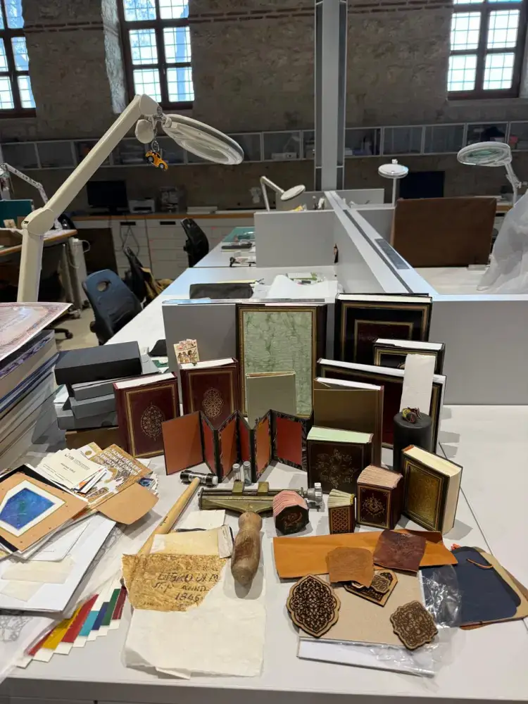 Сотрудничество между Национальной библиотекой РК и Институтом рукописей Турции в области сохранения культурного наследия {city2}