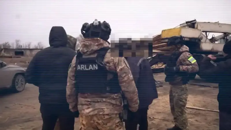 В Костанайской области задержаны 20 человек за незаконную вырубку леса, проводятся расследования ущерба и объема вырубки. {city2}