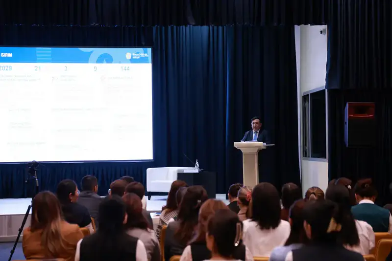 Вице-министр науки и высшего образования встретился с жителями Алматинской области (4)