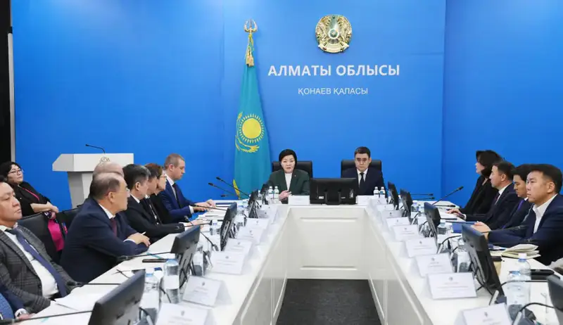 С. Жакупова провела встречи с активом и населением Алматинской области (10)