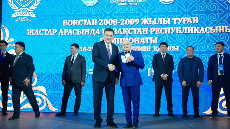 В ВКО стартовал чемпионат Казахстана по боксу среди юношей (4)