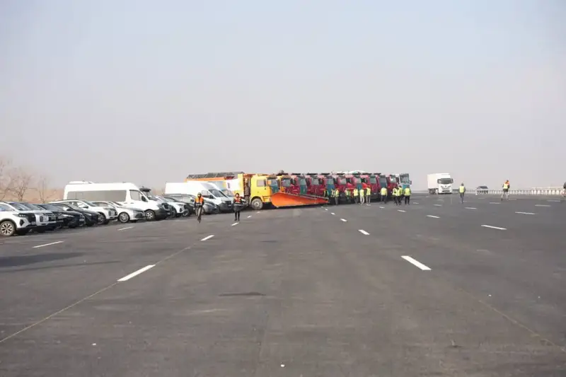 Новая трасса соединяет Алматы и Шымкент {city2}