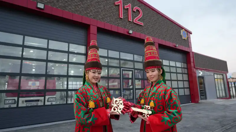 Глава МЧС открыл на побережье Каспия новую пожарно-спасательную часть (9)