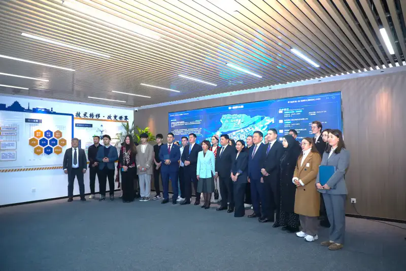 Казахстан и Китай: культурный мост через «Шакарим» {city2}