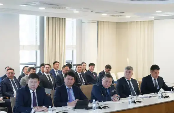 В ТУРКЕСТАНСКОЙ ОБЛАСТИ УСИЛЕНА БОРЬБА С НЕЗАКОННЫМ ВЫВОЗОМ ГОРЮЧЕ-СМАЗОЧНЫХ МАТЕРИАЛОВ {city2}