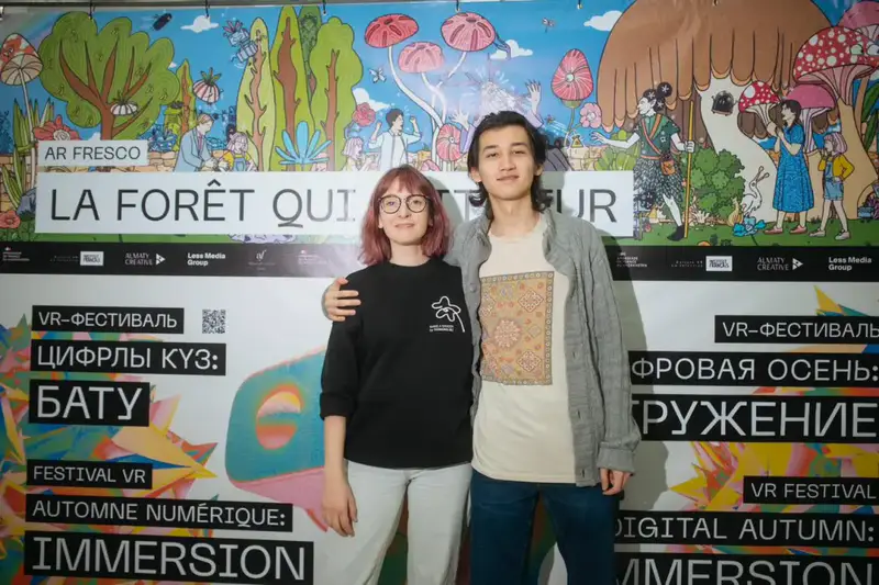 Интерактивная фреска Пугающий лес в Алматы арт-проект с участием международных художников {city2}