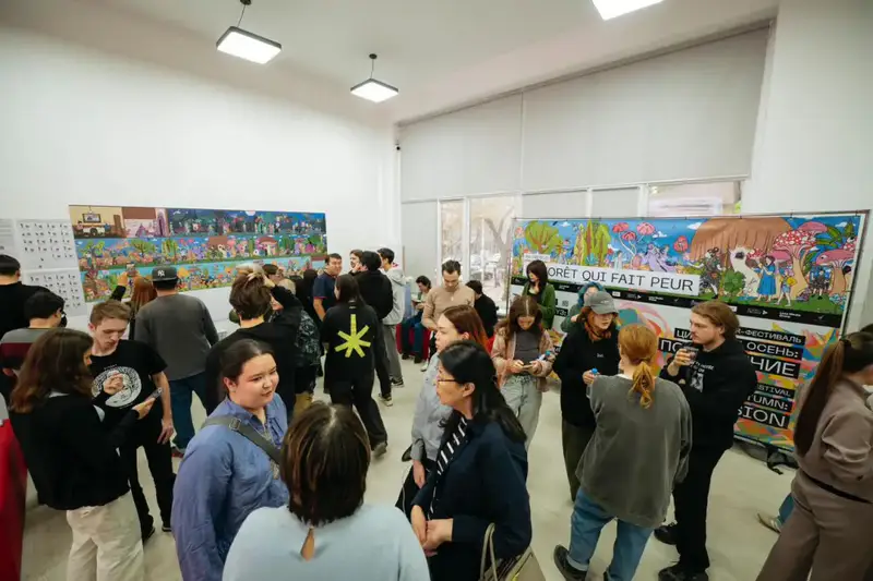 В Алматы открылась международная интерактивная фреска «Пугающий лес» (2)