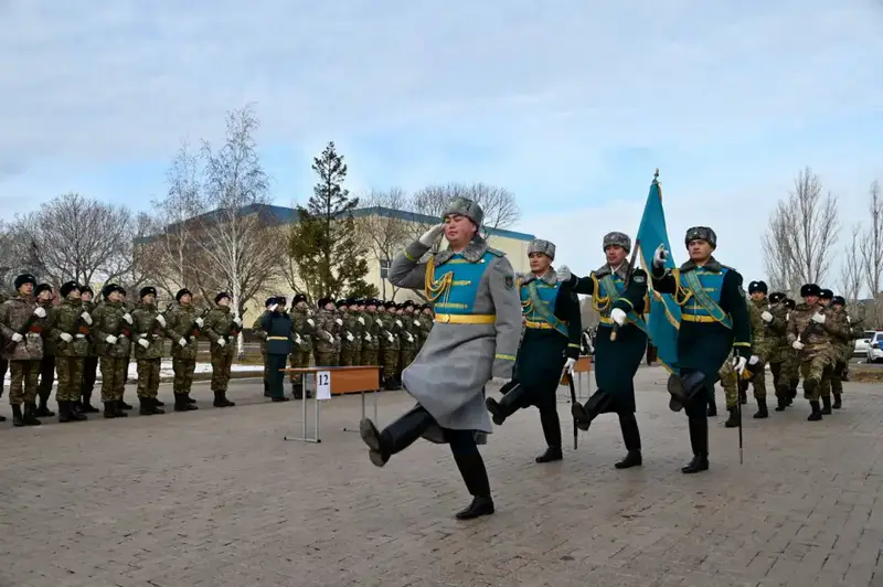 В Астане более 200 солдат принесли присягу на верность Родине (3)