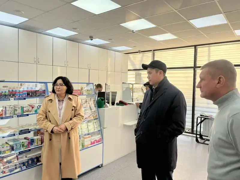Бауржан Джусипов обсудил развитие социальной инфраструктуры и медицинских услуг в Западно-Казахстанской области {city2}
