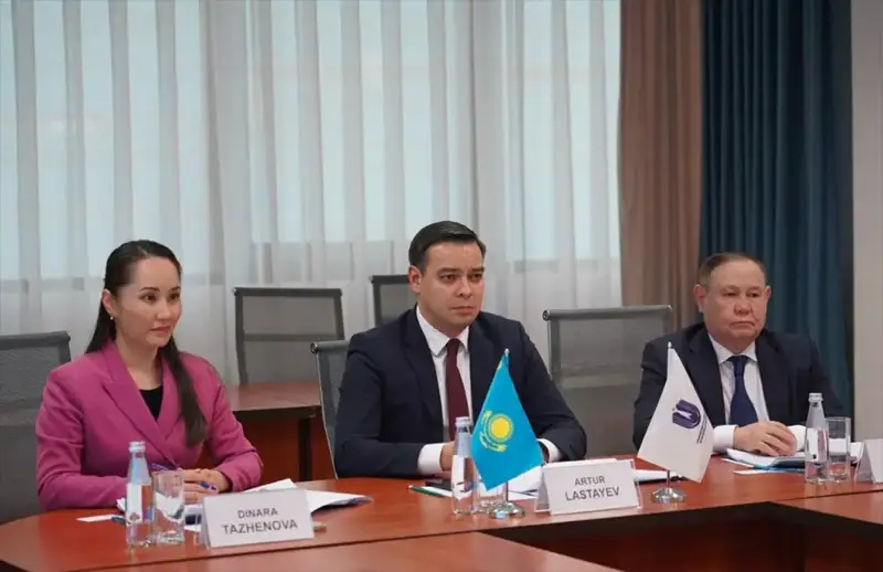 Омбудсмен провел встречу с Постоянным координатором ООН в Казахстане (3)