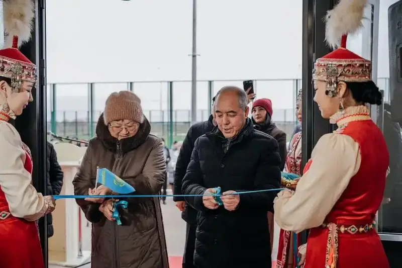 В Бурлинском районе Западно-Казахстанской области открыта новая школа «Келешек» {city2}