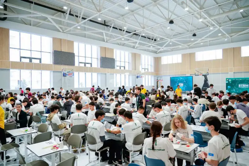 Победителей Международной STEM Олимпиады и Битвы роботов определили в Астане (4)